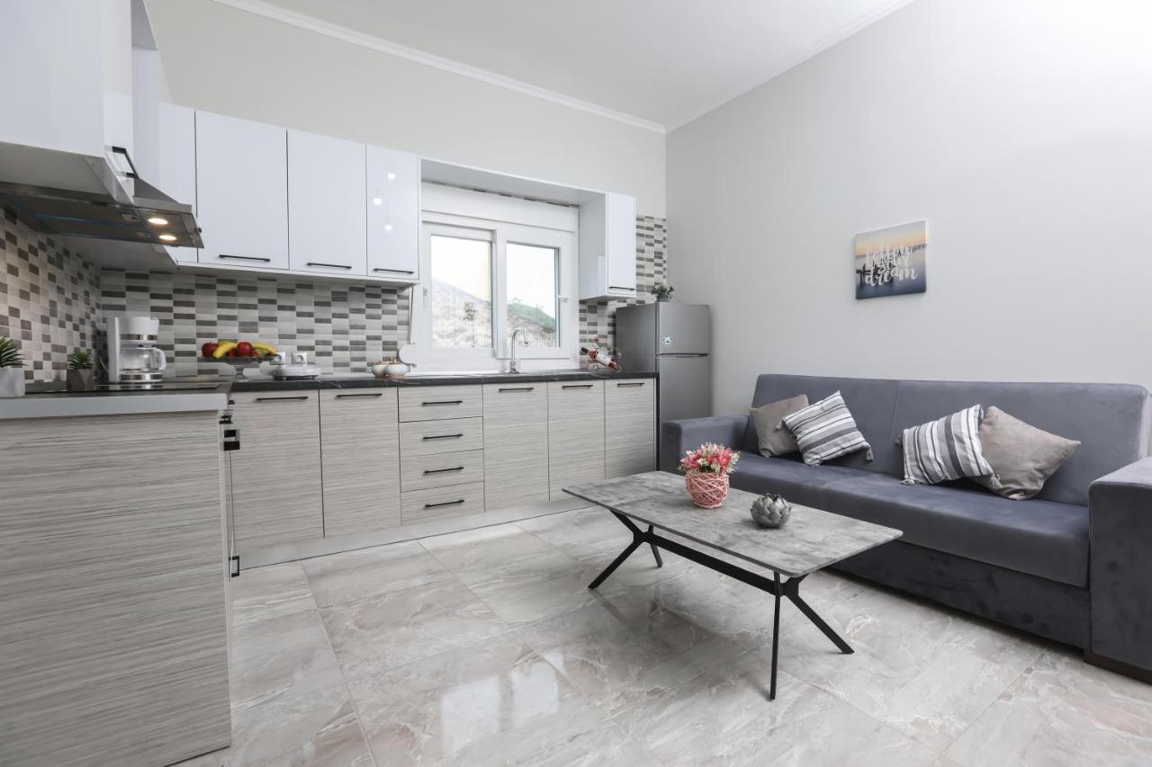 Appartement Dellis House *